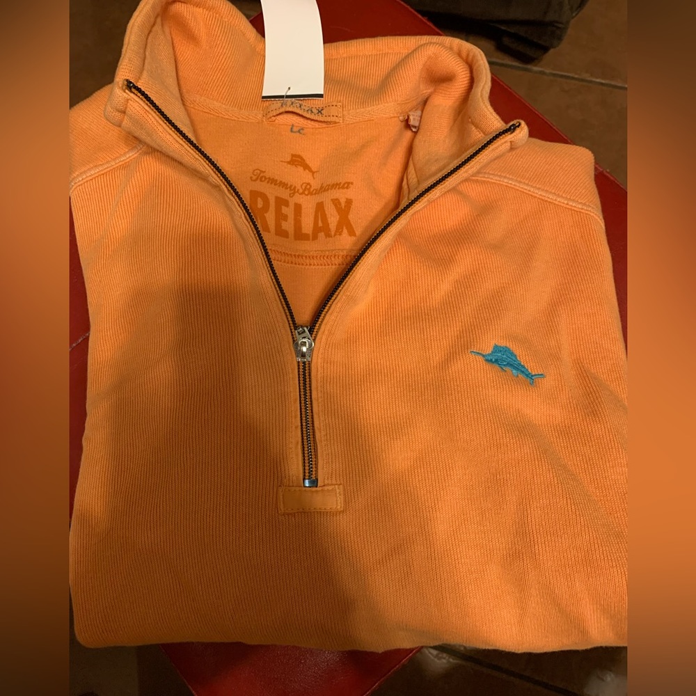 Tommy Bahama Men’s Large Relax Pull-Over Sweatshirt